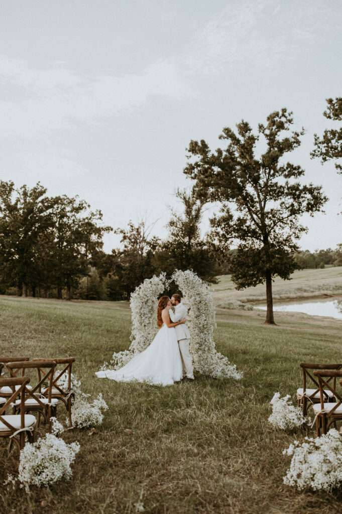 a texas couple having their wedding on a ranch
