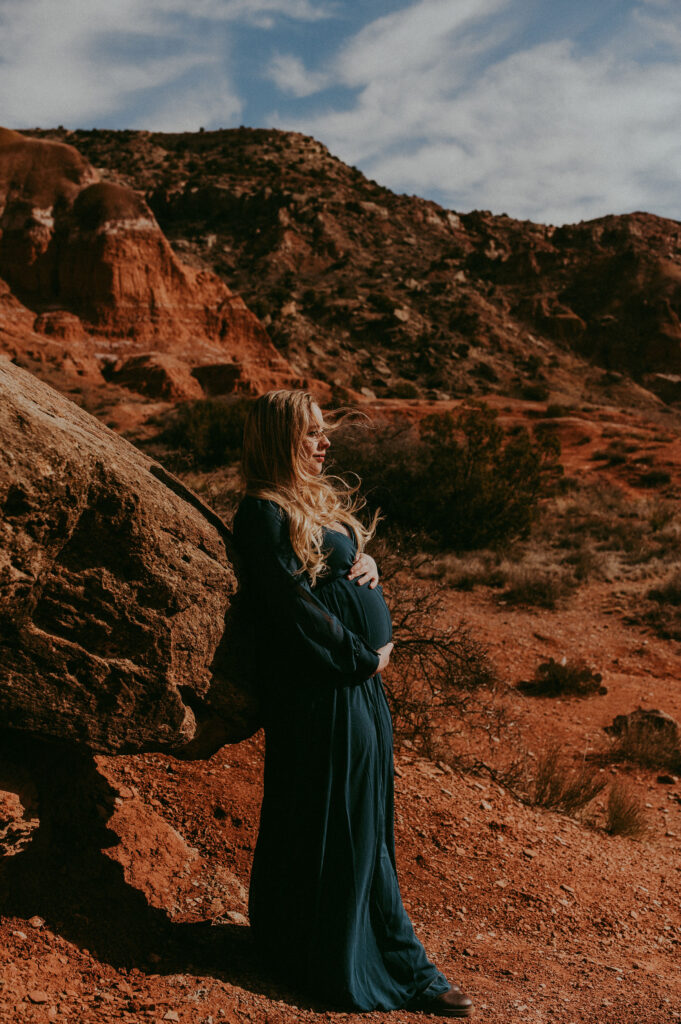 stunning mom to be at palo duro texas
